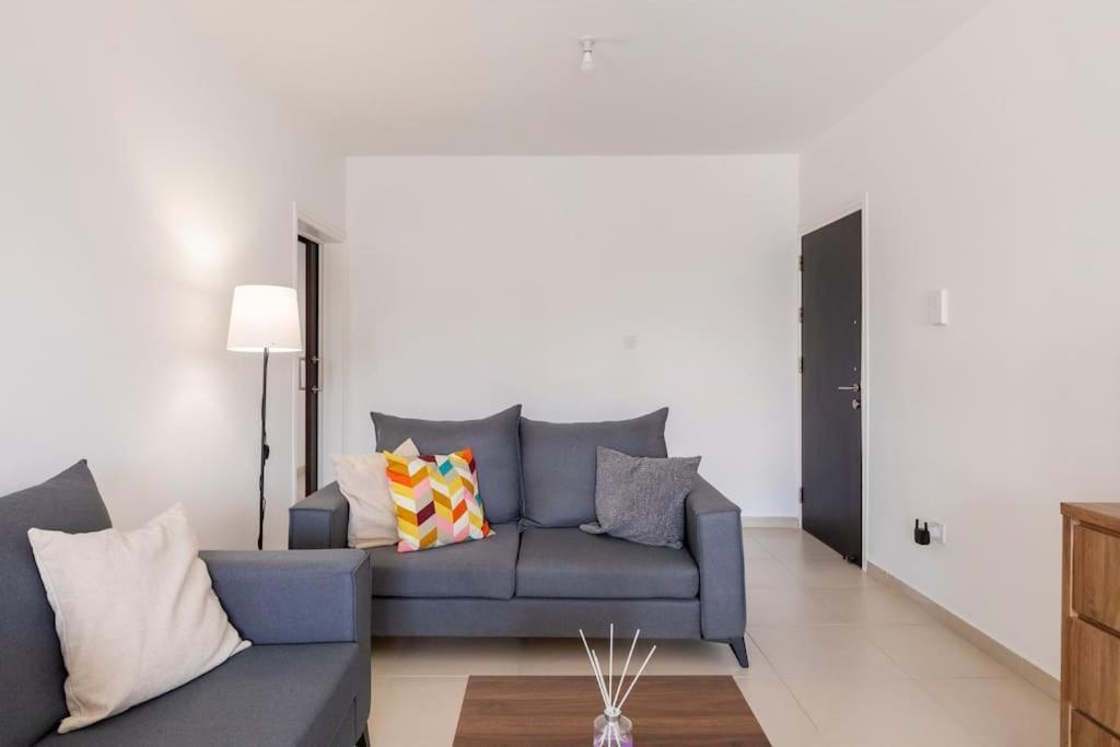 Epicurian Residence Nikosia Bagian luar foto