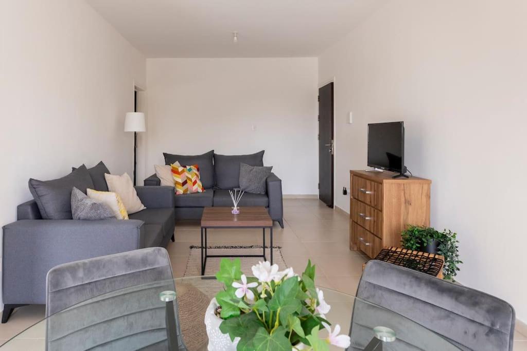 Epicurian Residence Nikosia Bagian luar foto